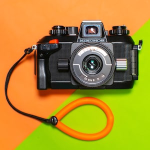 NIKONOS IV-A 水中カメラ(フィルム) Nikon Nikonos IV-A 水中フィルムカメラ 部品/修理 保証なし
