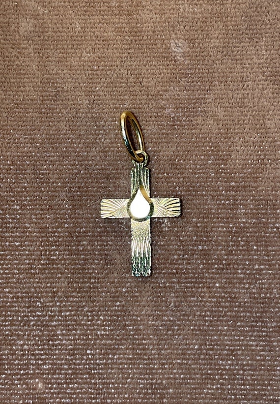 Solid 14K Yellow Gold Religious Cross Pendant Smal