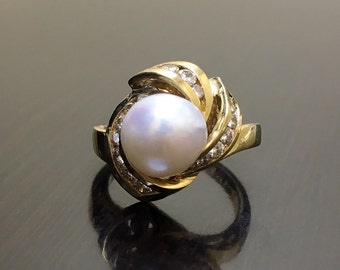 14K Yellow Gold Art Deco Pearl Diamond Engagement Ring - Art Deco 14K Gold Halo Diamond Pearl Wedding Ring - Pearl Diamond Ring - Pearl Ring