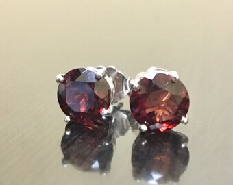 18K White Gold Garnet Stud Earrings - 18K Gold Garnet Earrings - White Gold Earrings - 18K Garnet Studs - 18K Garnet Gold Stud Earrings