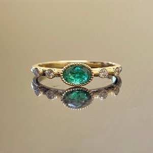 18K Yellow Gold Five Stone Emerald Diamond Engagement Ring - 18K Gold Diamond Emerald Wedding Ring - Colombian Emerald Gold Minimalist Ring