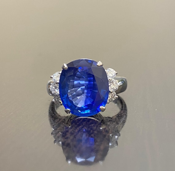 Handmade Platinum Diamond GIA Certified 7.03 Oval Blue Sapphire 