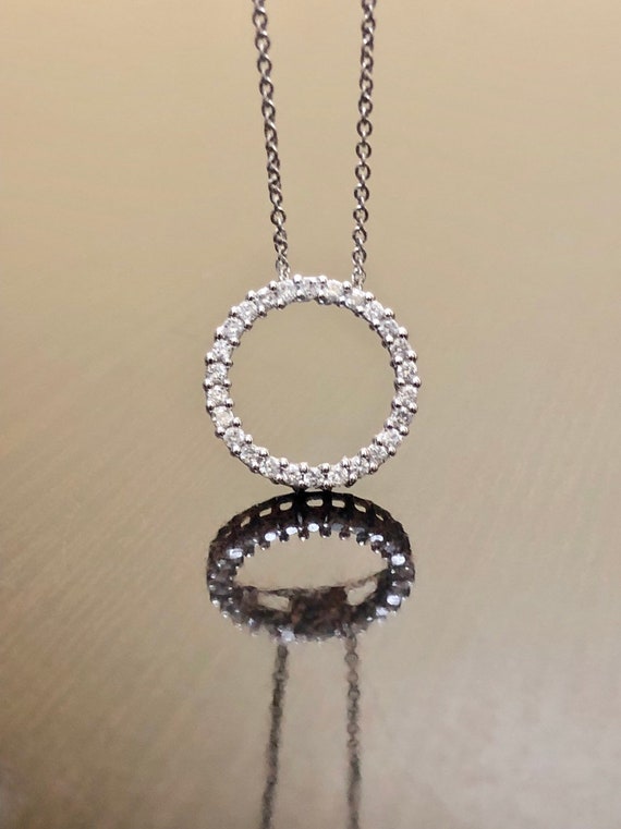 Diamond Double Circle Pendant Necklace Set in 18 Karat White Gold at  1stDibs | double circle diamond necklace, two circle diamond necklace, diamond  double circle necklace