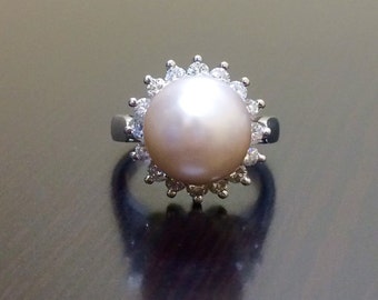 18K White Gold Halo Diamond Pearl Engagement Ring - 18K Gold Pearl Diamond Wedding Ring - 18K Gold Pearl Ring - 18K Diamond Ring - Jewelry