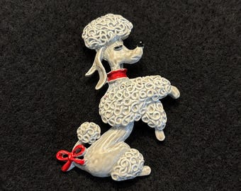 Broche de caniche esmaltado vintage de "Gerry's" - década de 1950