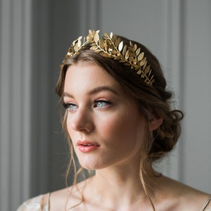 Laurel Leaf Tiara, Bridal Crown, Bridal Tiara, Gold Tiara, Gold Leaf Crown, Wedding Tiara 101 image 4