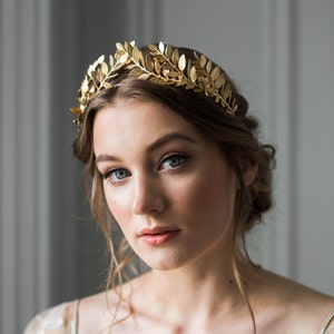 Laurel Leaf Tiara, Bridal Crown, Bridal Tiara, Gold Tiara, Gold Leaf Crown, Wedding Tiara 101 image 2
