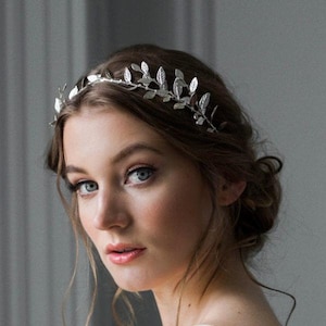 Delicate Leaf Tiara, Silver Tiara, Leaf Headpiece, silver bridal headband, bridal tiara #102