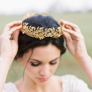 Edwardian Leaf Circlet, Bridal Crown, Gold Flower Crown, Leaf Coronet, Halo Crown, Gold Tiara #106