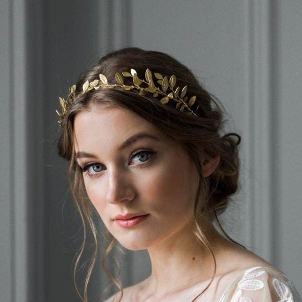Delicate Leaf Tiara, Gold Tiara, Leaf Headpiece, Gold Bridal Headband, Bridal Tiara #102