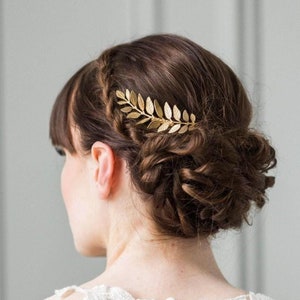 Laurel Leaf Mini Comb, Gold Leaf Headpiece, Leaf Comb, Bridal Comb, Boho Headpiece #201