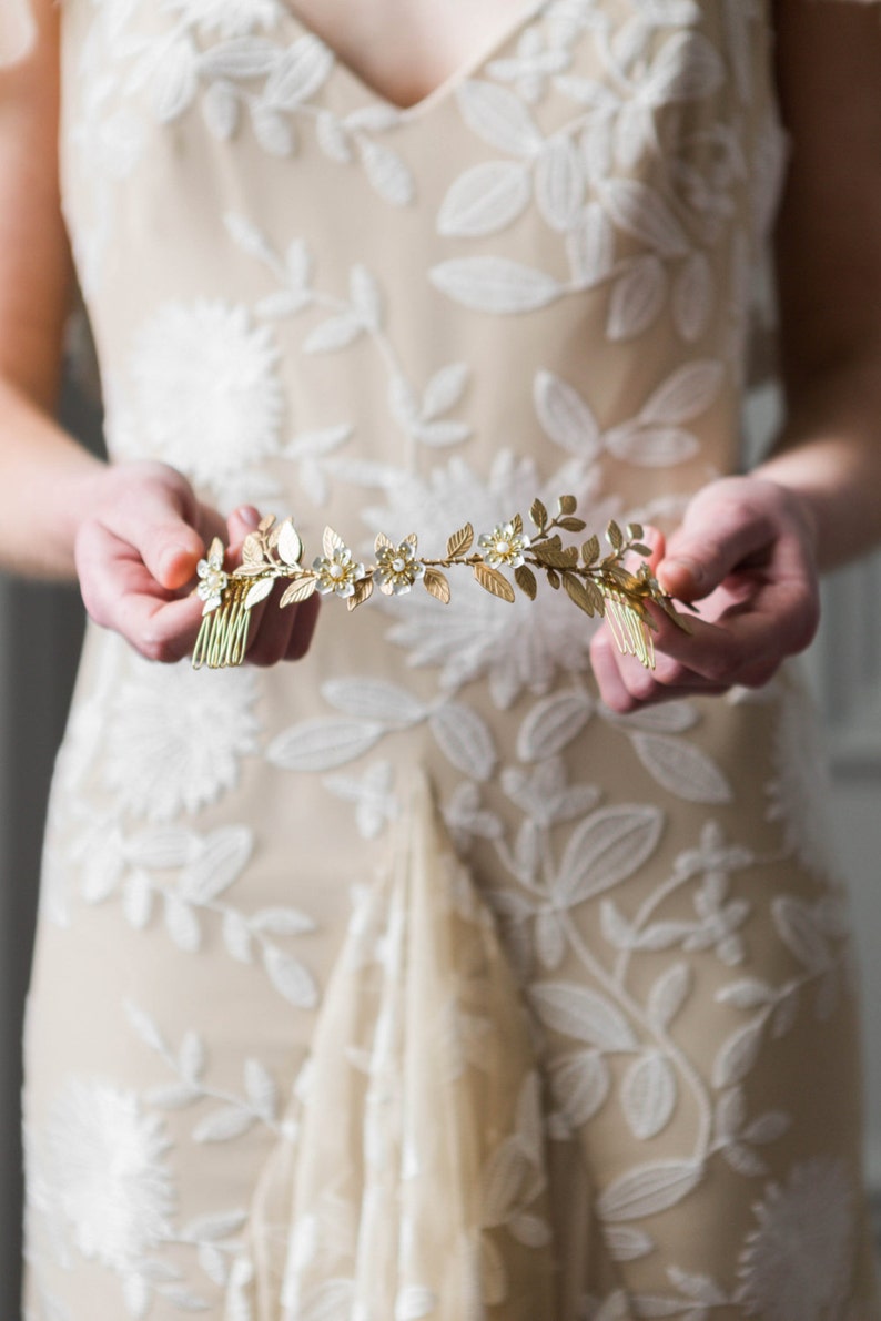 Sara Flower Vine, Gold leaf comb, Gold Leaf Headpiece, Bridal Comb, Wedding Flower Comb, 204 image 3