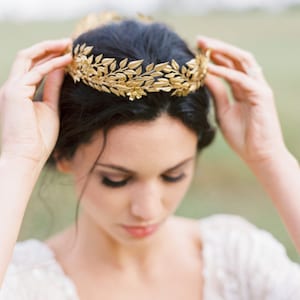 Edwardian Leaf Circlet, Bridal Crown, Gold Flower Crown, Leaf Coronet, Halo Crown, Gold Tiara 106 image 5