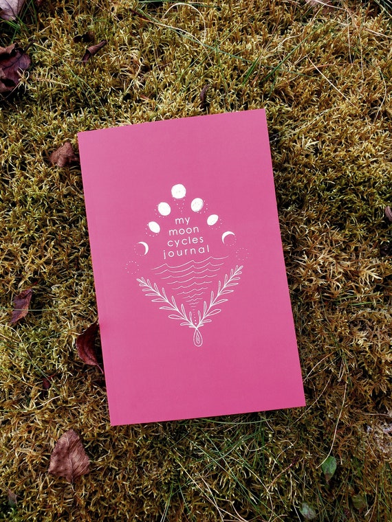 My Moon Cycles Journal: Menstrual Tracking Youth Edition for Teens & Pre-Teens (Softcover, Undated)