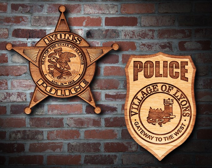Lyons IL Police Badge or Patch Plaque