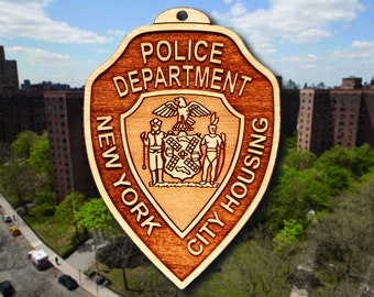 181.アメリカ　ポリスバッジ　NEW YORK CITY HOUSING Wooden NYC Housing Police Shield or Patch Ornament - Etsy