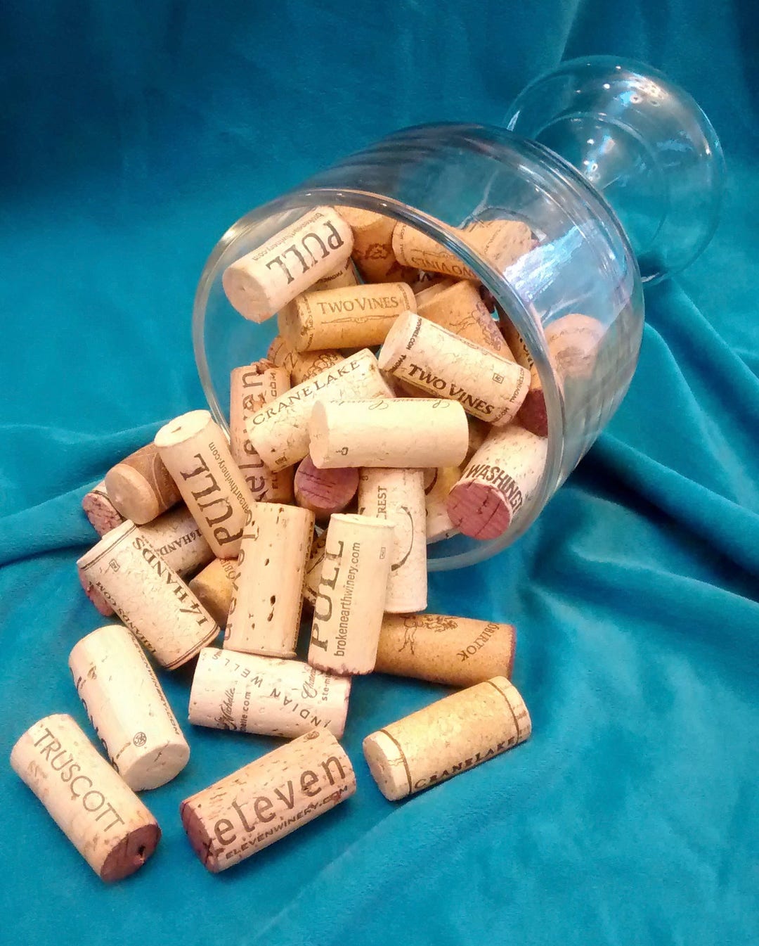 Lot of 95 Natural Used WINE CORKS 1 Pound Red and White Wines, No
