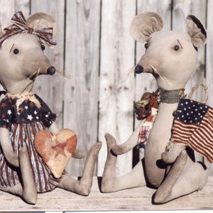 Primitive Sitting Mice PATTERN