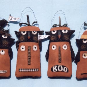 Primitive PATTERN Black Cats and Jacks