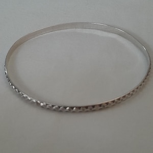 HANDPICKED Sterling Silver Bangle Bracelet