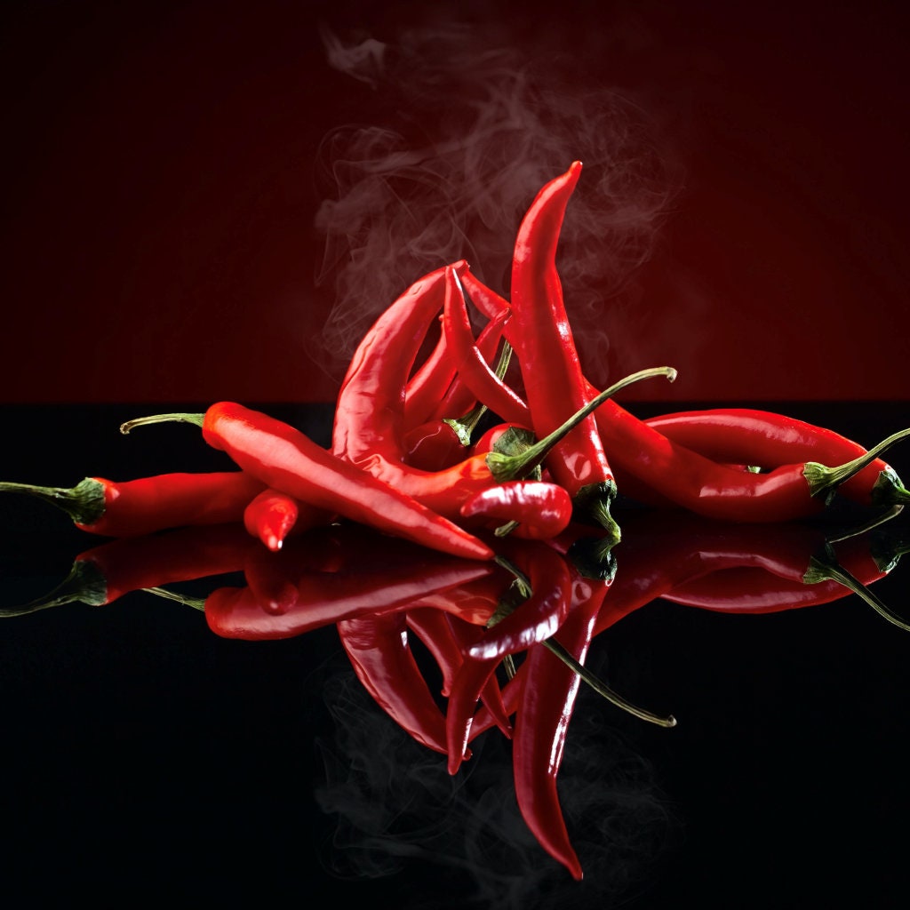 thumbnail image 2 of Spice Kitchen International Chilli Collection Gift Set - 7 Chillies In Steel Tin With Sari Wrap 2 of 4