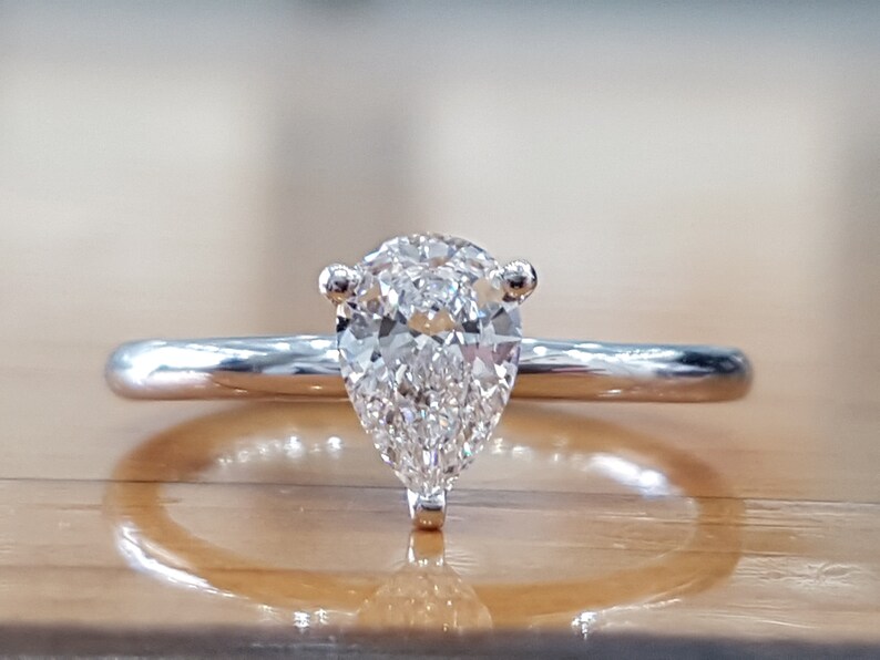 1 carat pear shaped diamond ring 1 carat pear shaped diamond ring