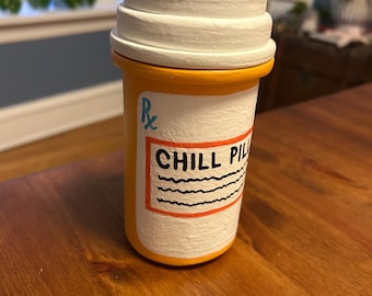 pill bottle vase / container