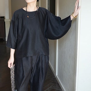 L209---Cracked Mud Silk Charmeuse Tee in Black, Canton Silk T-shirt, Tunic Top, Blouse,  Made to Order.