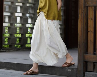 D226---Womens Asymmetric Linen Cotton Blend Harem Pants, Skirt Pants, Thai Pants, Pantskirt, Japanese Diaper Pants, Fisherman's Pants.