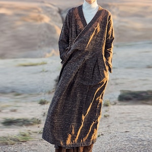 L025---Women's Cracked Mud Silk Embroidered Dress Coat, Coat Dress, Overcoat, Duster, Hanfu Coat, Han Fu Coat, Made to Order.
