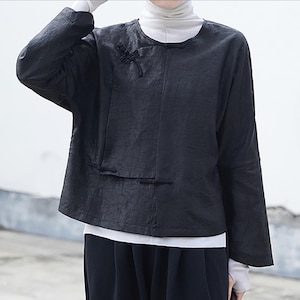 Q703---Cracked Mud Silk Asymmetric Placket Chinese Jacket with Traditional Horseshoe Shape cuffs of  Magua, Modified Magua, Qipao Blouse