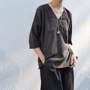 D215---Loose Fitting Cracked Mud Silk V-neck Top in Gray Color, Spring / Fall Boho Tee / Silk Blouse, Plus Size, Meternity.