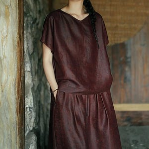 D271---Rusty Red Mud Silk Top, Cracked Rust Mud Silk Habotai Blouse, China, Mud Silk T-Shirt, Gambiered Silk Summer Top, Made to Order.
