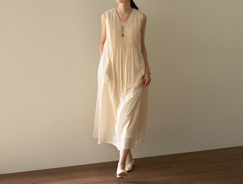 E104Women's High Count 100S Cotton Pintucked Sleeveless Dress / Tank Dress in Cream White, Made to Order. image 2