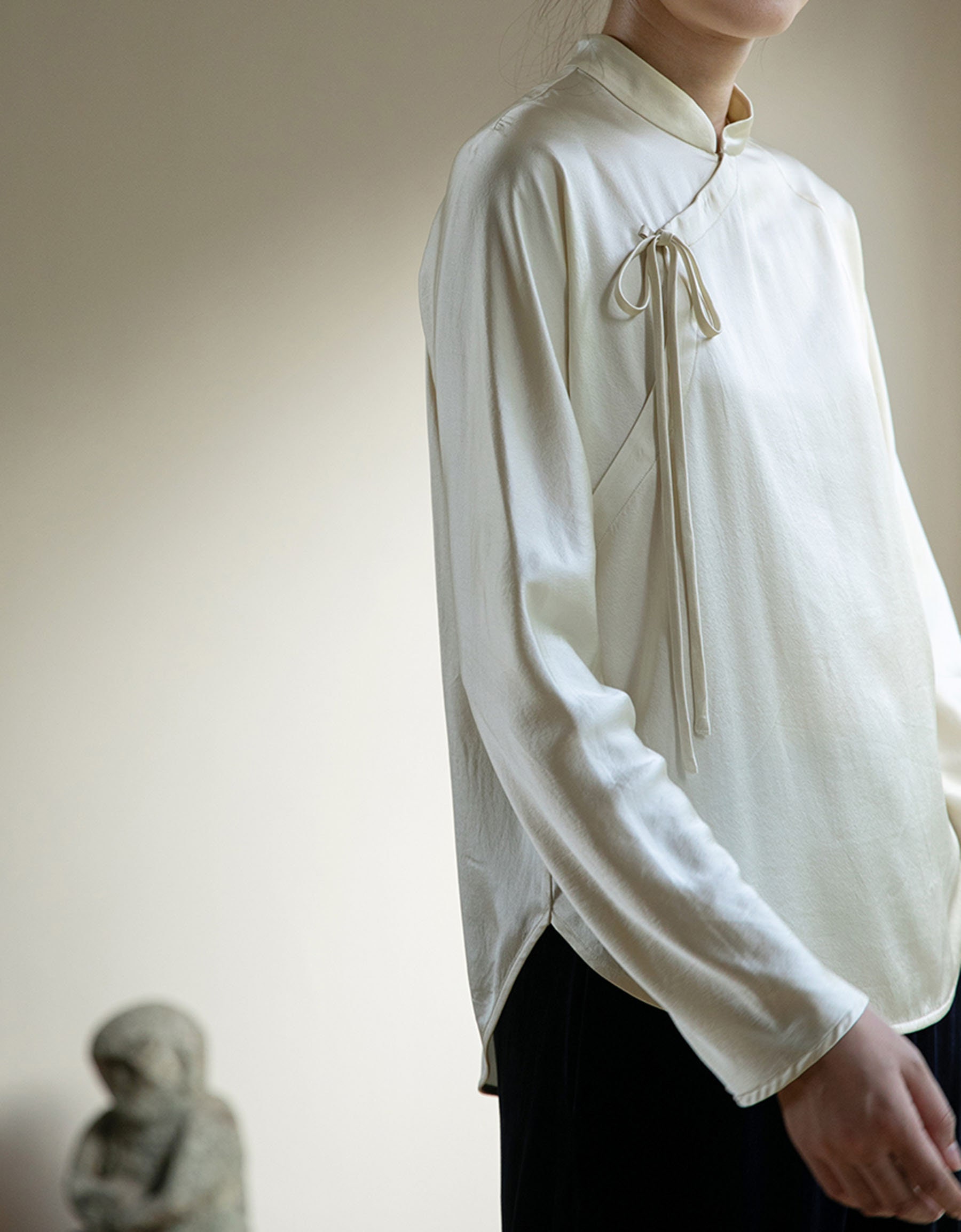 E106---stone Washed Silk Satin Chinese Blouse in Ivory Color, Silk 