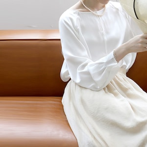 J001---White Pure Silk Blouse, Silk Charmeuse Tee / Top / Shirt, Long Raglan Sleeves Silk T-shirt, Made to Order.