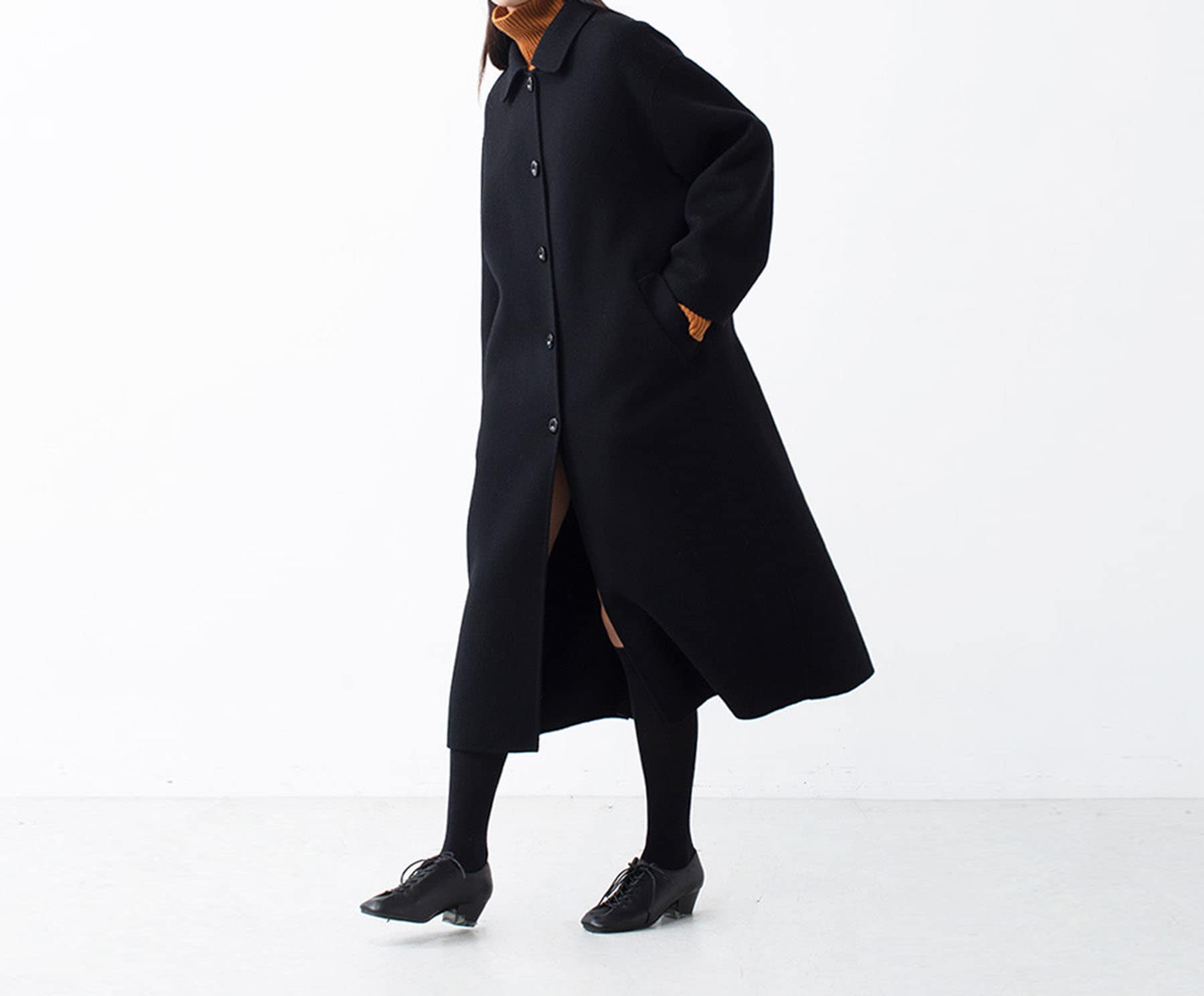 V005---women's Black Wool Oversized Cocoon Coat, Vintage Style