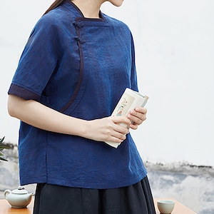 Q707---Blue Cracked Mud Silk Chinese Blouse, Gambiered Silk Summer Qipao Top, Short Sleeve Cheongsam Top, Made to Order.