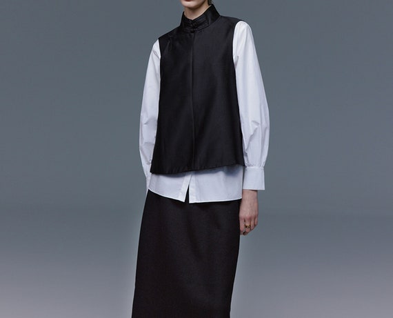 W081---black Silk Taffeta Chinese Vest, Sleeveless Top