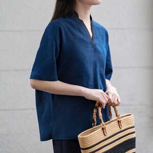 Q704---Blue Cracked Mud Silk Modified Split V-neck Chinese Blouse, Gambiered Silk Summer Tee, Made to Order.