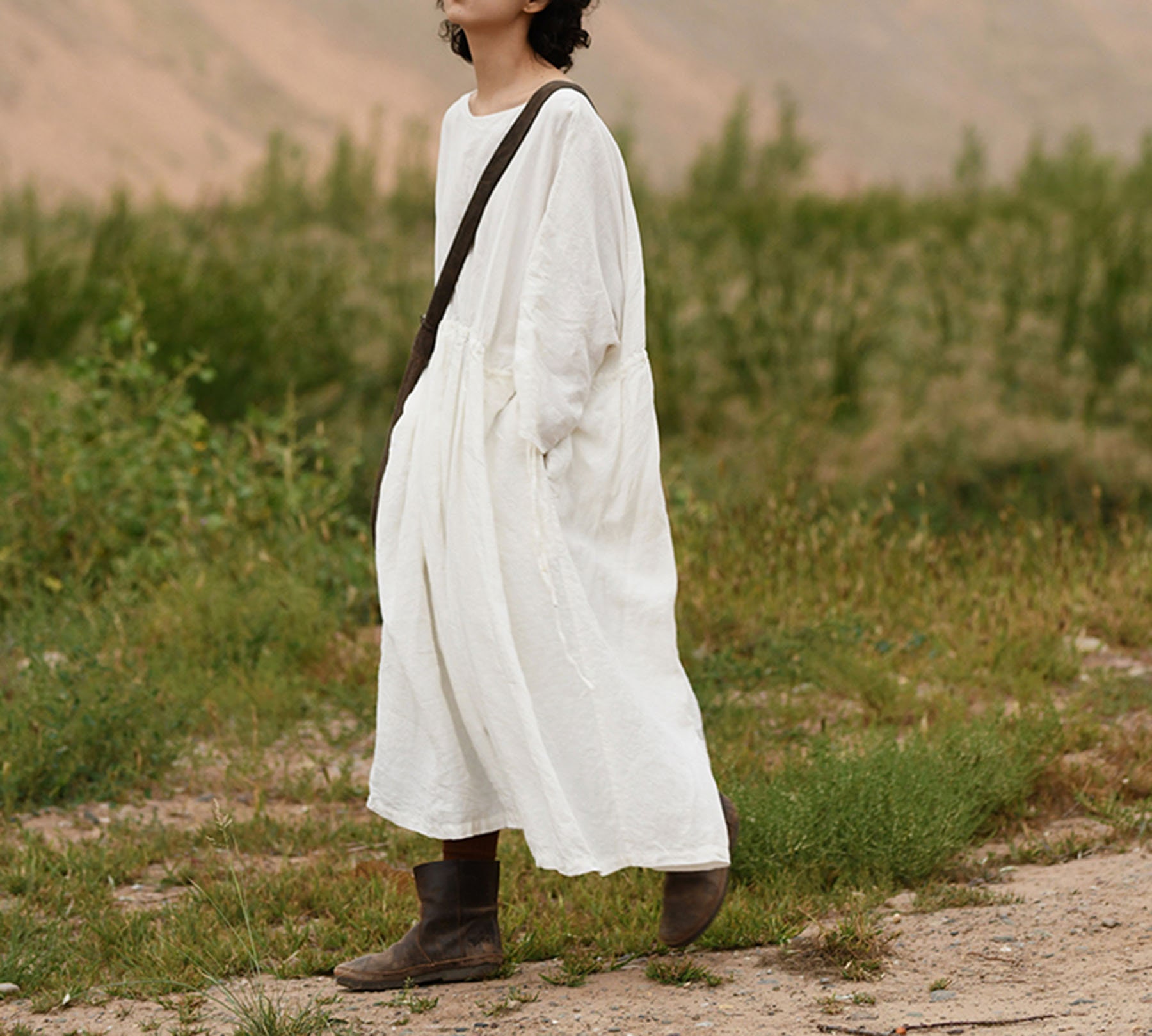 O003women's off White Linen Tunic Dress 