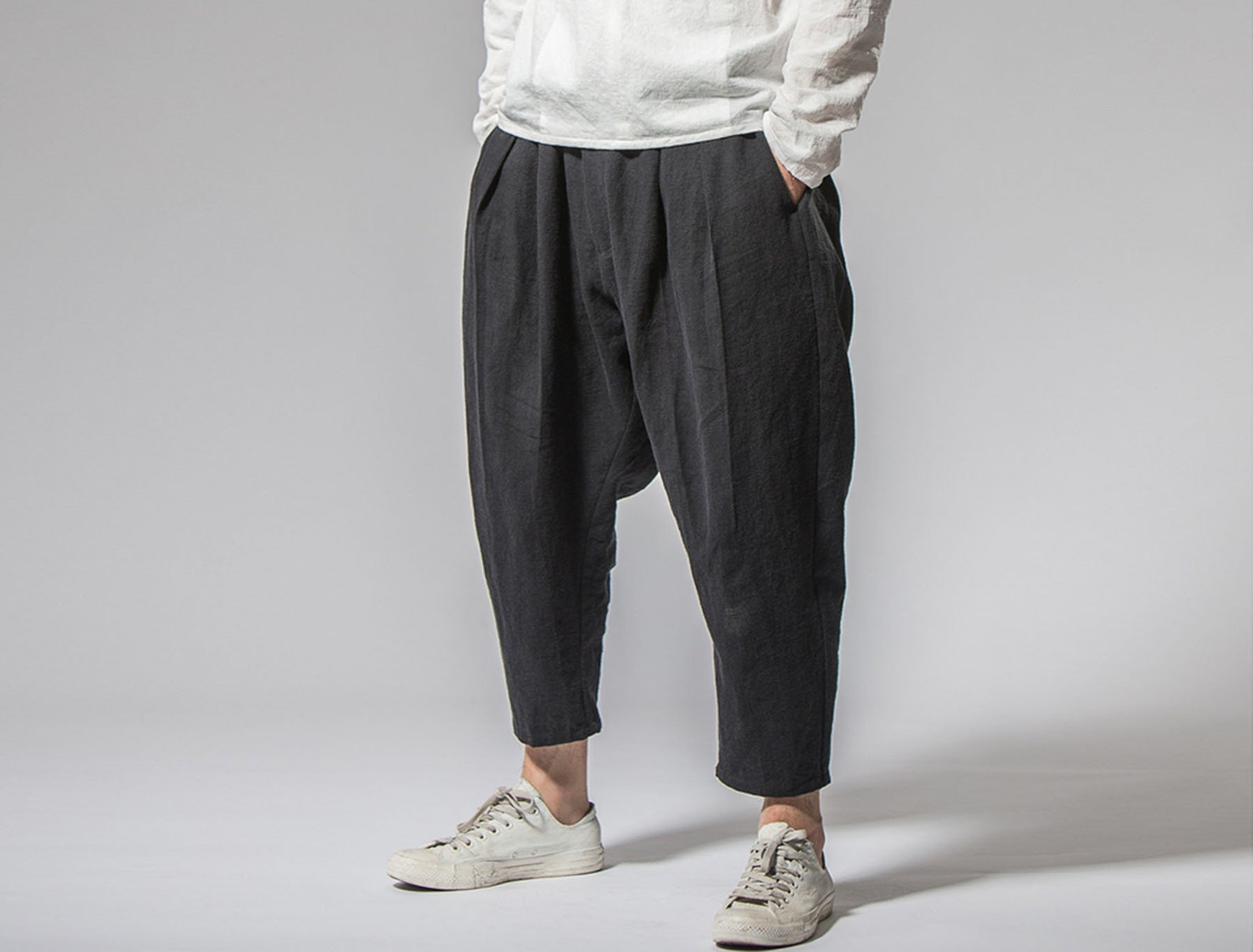 P062Men's Pleated Linen Cotton Blend Pants / Trousers Etsy