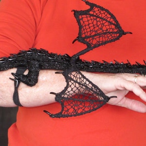 The Complete Black Dragon and Alterations or How To Make a Bigger Dragon. A project using Herringbone (Ndebele) and Peyote Stitch.