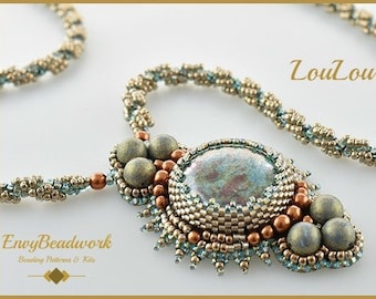 May include: A beaded necklace with a large, iridescent, round pendant. The pendant is surrounded by smaller beads in shades of brown and green. The necklace is made of small, gold-colored beads. The text "LouLou" is visible in the image.