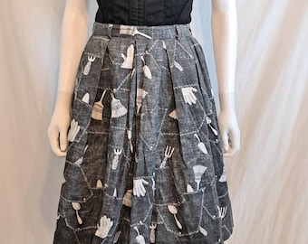 Vintage Gardening Cotton Novelty Print Box Pleated Skirt 26 Waist