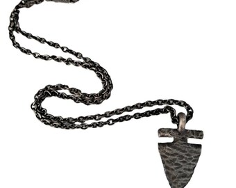 Vintage Coventry Arrowhead Pendant Necklace