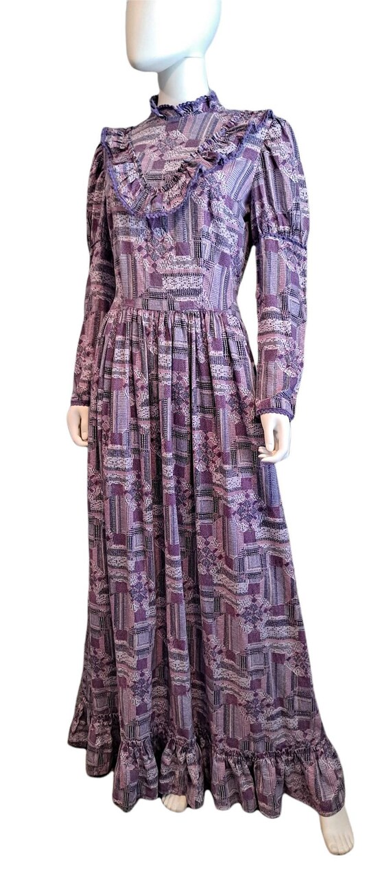 1970s Purple Prairie Maxi Dress Quilt Print Cotto… - image 4