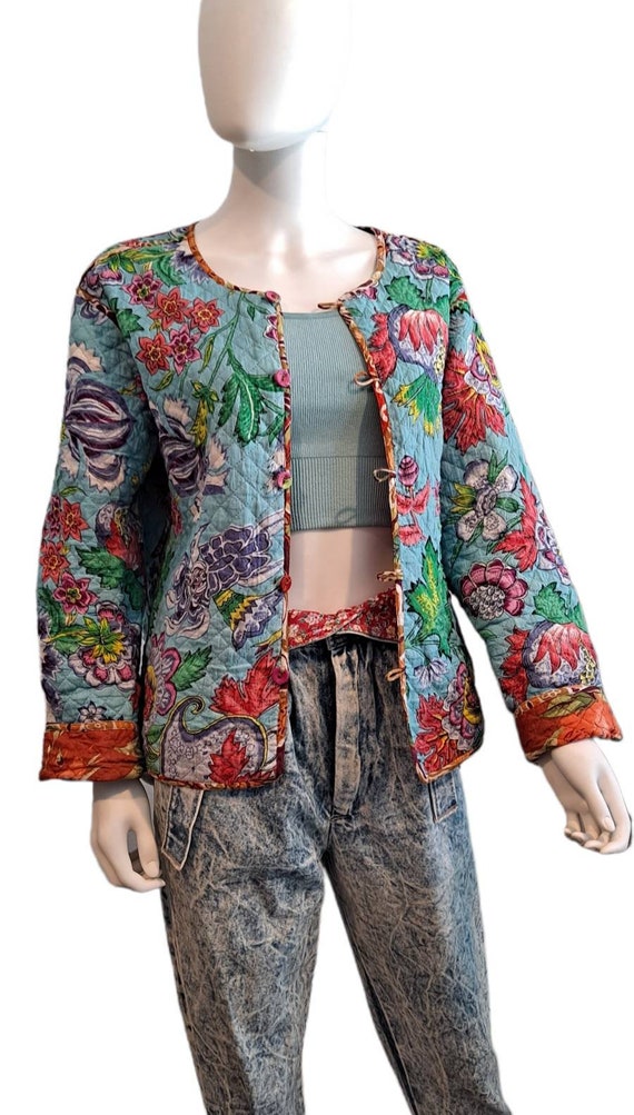 1980s Quilted Reversible Floral Collarless Jacket 