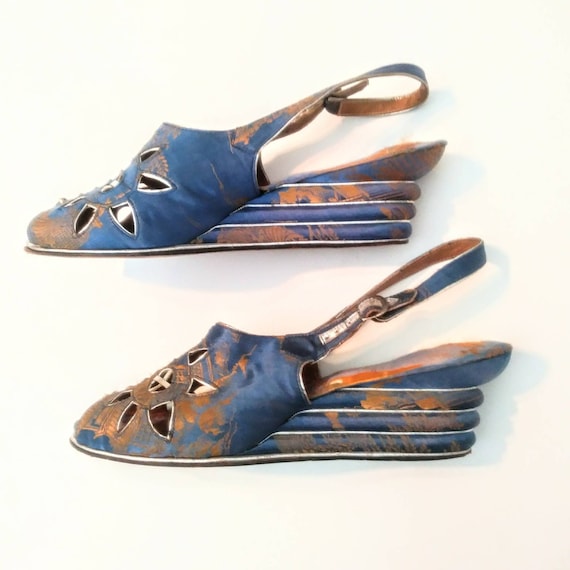1940s Blue Peep Toe Wedge Beach Sandals Post WW2 W