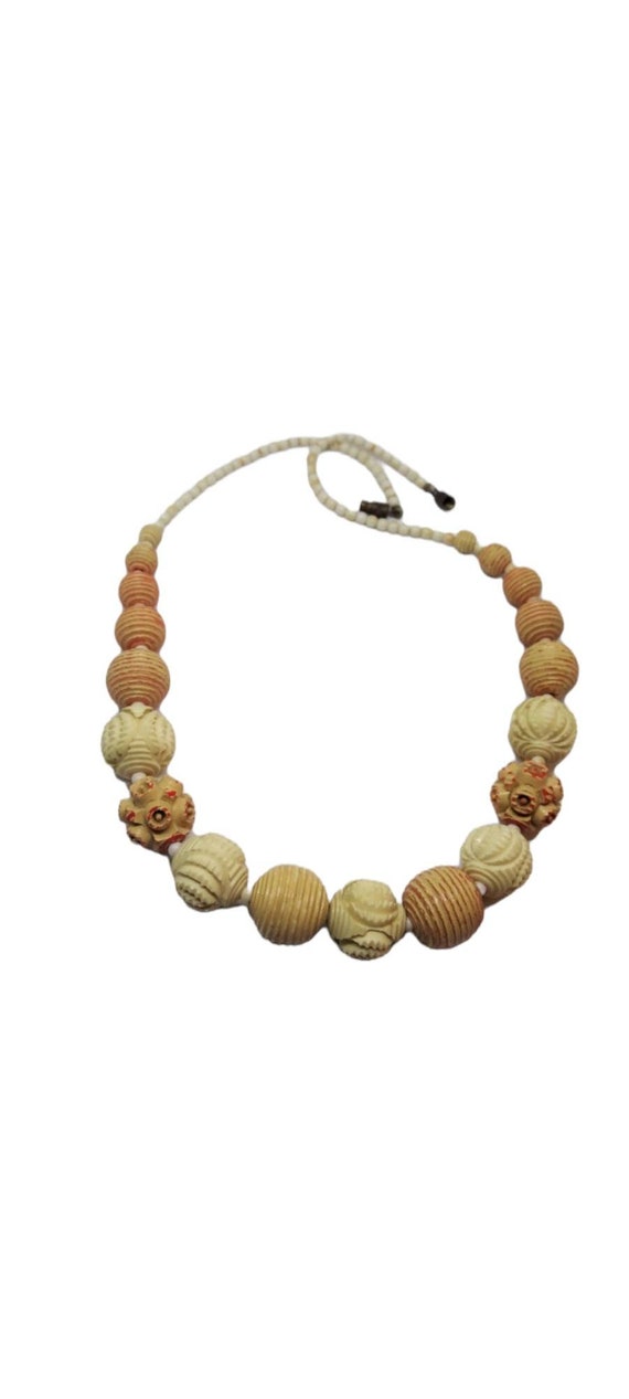 1930s Carved Celluloid Over Dyed Bead Necklace De… - image 1